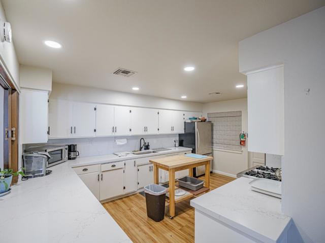 2435 Felt Street, Santa Cruz CA: https://media.crmls.org/mediaz/7ea293f7-7601-40ad-b7b5-0484b4aea07f.jpg
