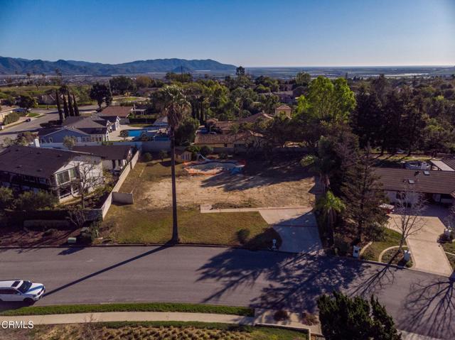 Detail Gallery Image 3 of 8 For 970 Sudario Ct, Camarillo,  CA 93010 - – Beds | – Baths