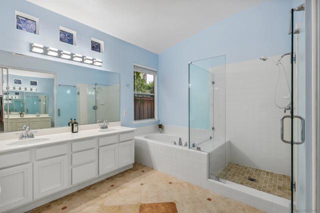 6660 Curlew Ter, Carlsbad CA: https://media.crmls.org/mediaz/7ea4f440-8a26-46bd-8b06-c6fa6b09277a.jpg