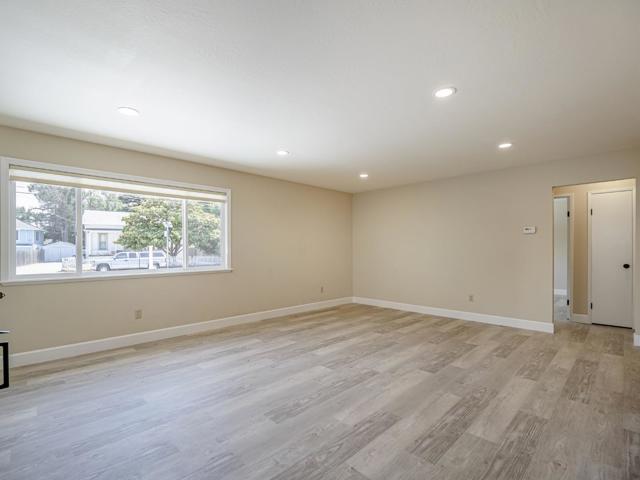 1221 Broadway, Santa Cruz CA: https://media.crmls.org/mediaz/7ea51914-82af-4fb2-bf9b-ccb7b8c84967.jpg