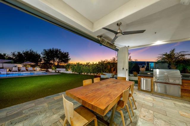 Detail Gallery Image 6 of 63 For 668 via Maggiore, Chula Vista,  CA 91914 - 6 Beds | 6/1 Baths