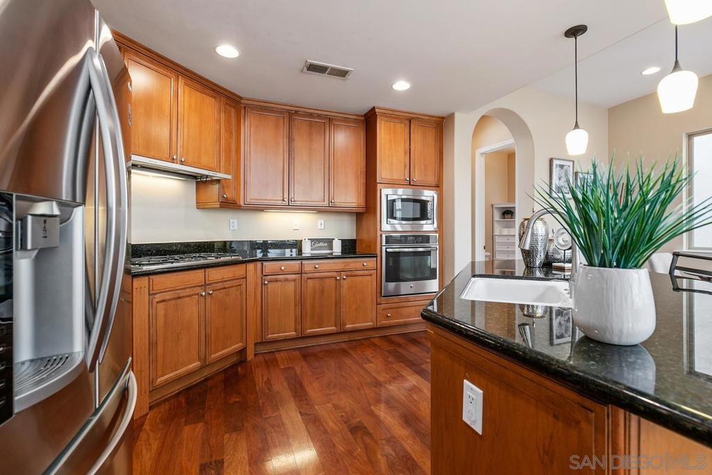 2759 Bainbridge Road - photo 17