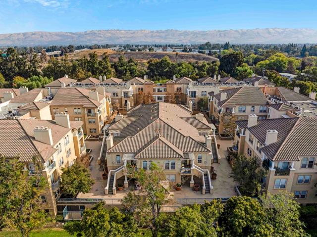 952 S 11th Street, San Jose CA: https://media.crmls.org/mediaz/7ea6f2bf-0fd4-4946-be62-efb19554fcbf.jpg
