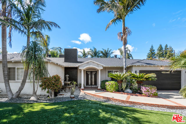 5159 Sophia Avenue, Encino CA: https://media.crmls.org/mediaz/7ea7a4be-e470-458d-a917-a73f79cce807.jpg