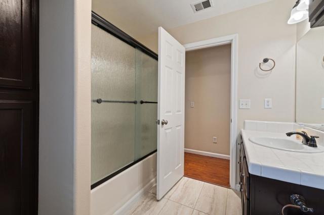 5309 CONTESSA, Fresno CA: https://media.crmls.org/mediaz/7ea99f05-b4d8-4554-a760-020849d3986d.jpg
