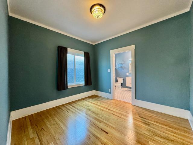 809 Bayswater Avenue, Burlingame CA: https://media.crmls.org/mediaz/7ea9e813-c45e-4902-8f6d-85e3364006f8.jpg