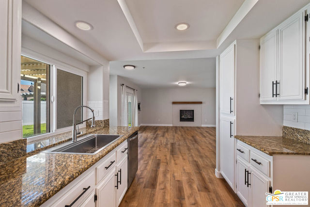 29136 Stonegate Lane, Highland CA: https://media.crmls.org/mediaz/7eab0344-9363-48a1-965a-051e2a0f3d51.jpg