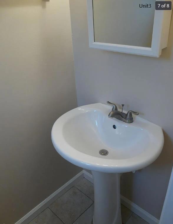 883 Di Fiore Drive, San Jose CA: https://media.crmls.org/mediaz/7eab21bb-c7a7-436e-87f8-a97b3b0b1ccb.jpg