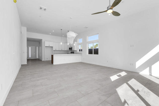 66778 Casa Grande Drive, Desert Hot Springs CA: https://media.crmls.org/mediaz/7ead85c3-1be7-4c15-b39f-75f9db36206f.jpg