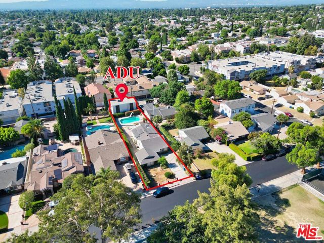 17180 Los Alimos Street, Granada Hills, California 91344, 5 Bedrooms Bedrooms, ,4 BathroomsBathrooms,Single Family Residence,For Sale,Los Alimos,24437277