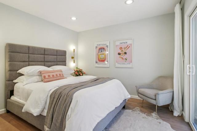 274 Princeton Road, Menlo Park CA: https://media.crmls.org/mediaz/7eae867f-c5d7-4797-83b4-d0d7c19898b0.jpg