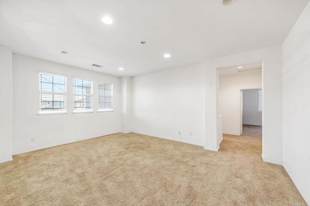 41013 Sunsprite St, Lake Elsinore CA: https://media.crmls.org/mediaz/7eaef7a8-39b9-4a4c-a75c-4ba05876e164.jpg