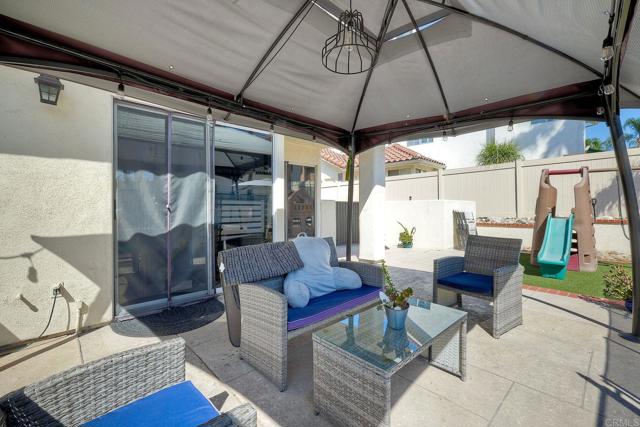 Detail Gallery Image 27 of 38 For 23886 via De Gema Linda, Murrieta,  CA 92562 - 3 Beds | 2/1 Baths