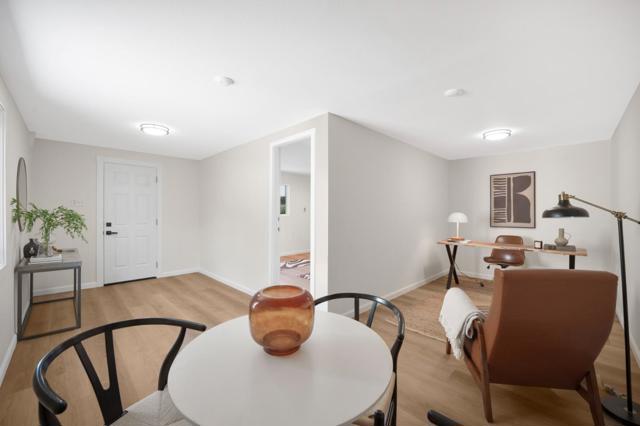 730 Laurel Street, San Jose CA: https://media.crmls.org/mediaz/7eb11074-754e-42f6-9971-1ddf665fcb4a.jpg
