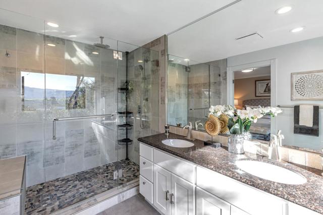 10260 Lucky Court, Gilroy CA: https://media.crmls.org/mediaz/7eb1320a-64ae-4909-bb00-4128ba1b313b.jpg