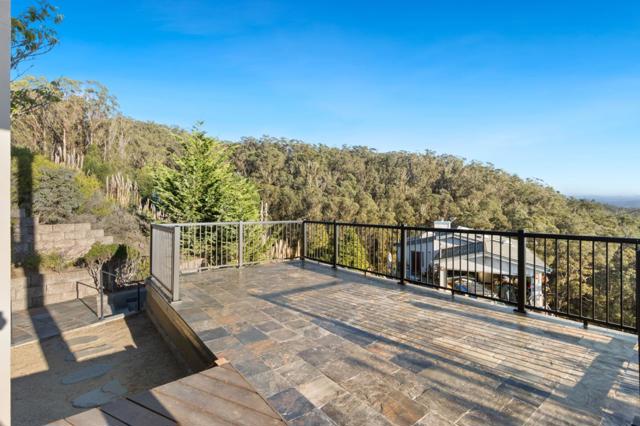 107 Dolphine Avenue, El Granada CA: https://media.crmls.org/mediaz/7eb1ab9a-1341-4037-bc2c-fedaa5e45984.jpg