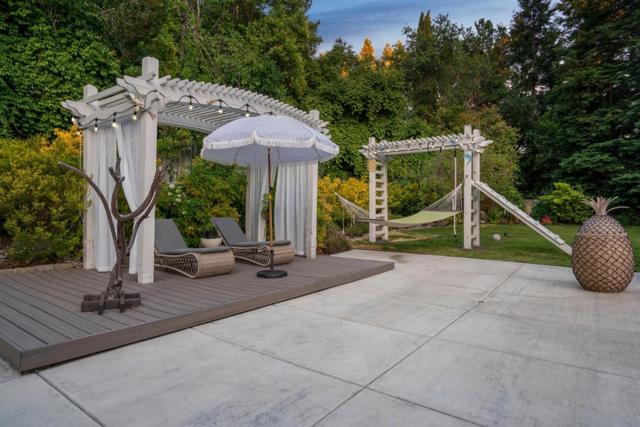 2360 Holly Oak Drive, Danville CA: https://media.crmls.org/mediaz/7eb24a8b-892a-48e9-8c98-bb719eee3258.jpg