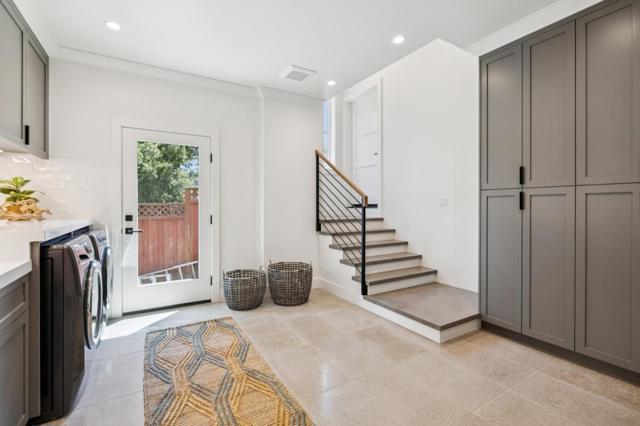 717 Vernal Way, Redwood City CA: https://media.crmls.org/mediaz/7eb2f733-abe4-4867-b156-e69adc4baaf1.jpg