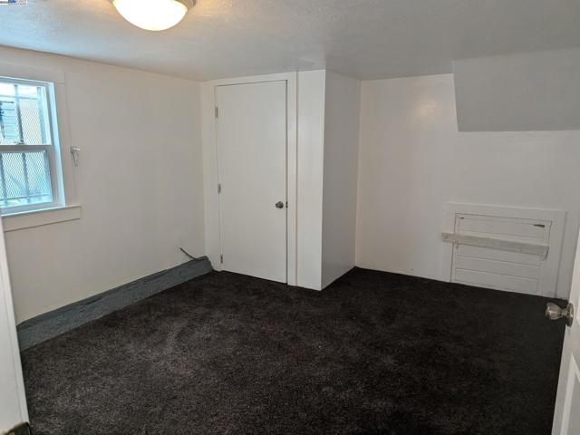 7818 Arthur St, Oakland CA: https://media.crmls.org/mediaz/7eb314b7-02cb-4a21-8f70-cac7880d76df.jpg