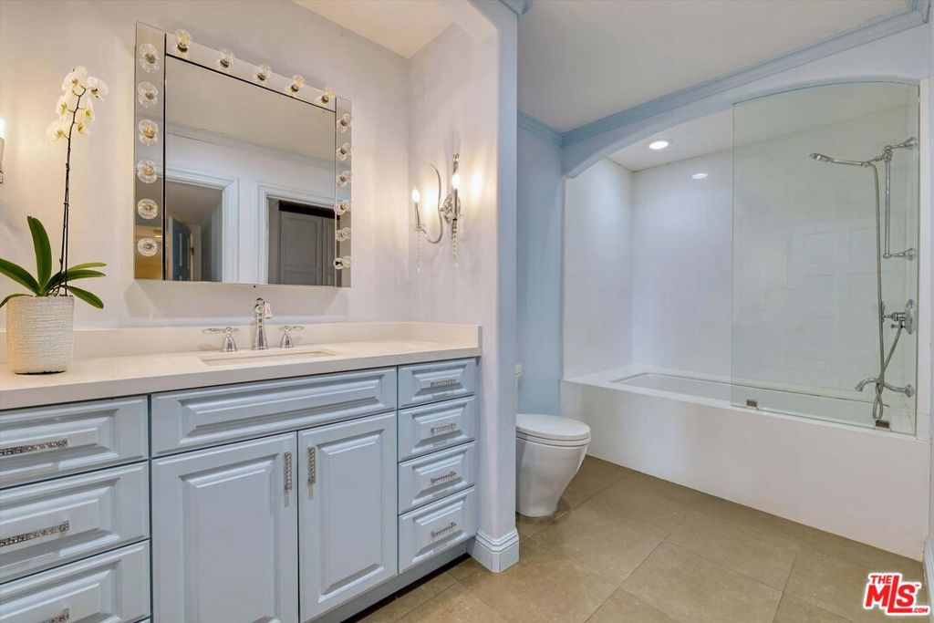 MLS #26835431 image #32
