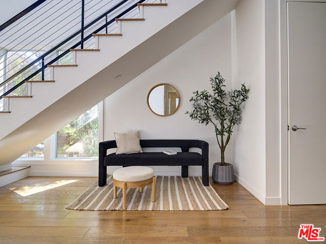 11954 Lucile Street, Culver City CA: https://media.crmls.org/mediaz/7eb3a722-5475-4d3f-90e7-cb620321ddbc.jpg