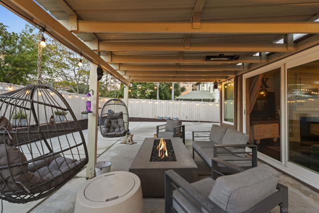 1846 Corte Pulsera, Oceanside CA: https://media.crmls.org/mediaz/7eb46bb3-3e2c-4d82-86b9-8e7d0b8c096d.jpg