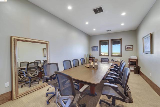 Image 18 of 40 For 8091 Balfour Rd
