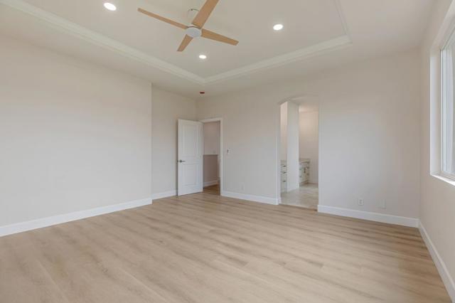 9135 Desiderio Way, Gilroy CA: https://media.crmls.org/mediaz/7eb4fa70-725e-411a-a51c-568057b0c88e.jpg