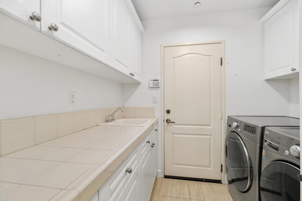 MLS #219126924DA img 23