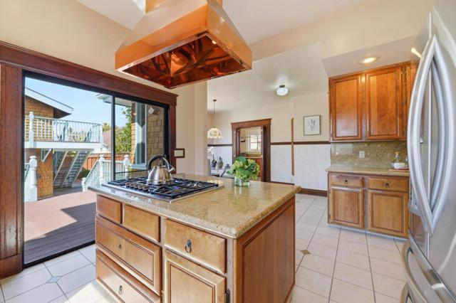 809 E 5th Avenue, San Mateo CA: https://media.crmls.org/mediaz/7ebab88d-276c-4cb2-a36c-9f846f63f0be.jpg