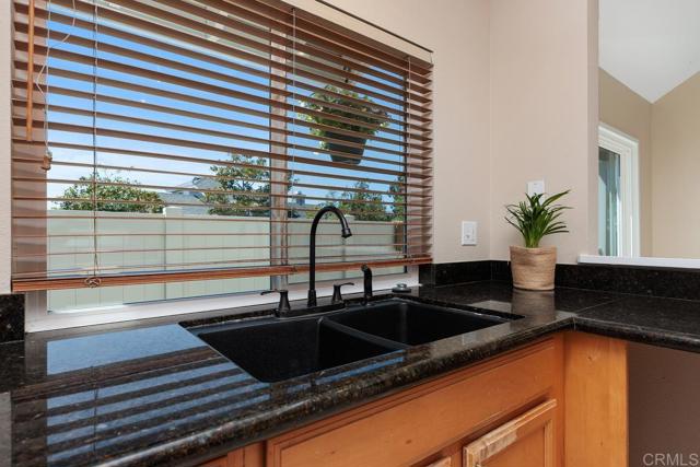 Detail Gallery Image 16 of 35 For 821 Skysail Ave, Carlsbad,  CA 92011 - 2 Beds | 2 Baths