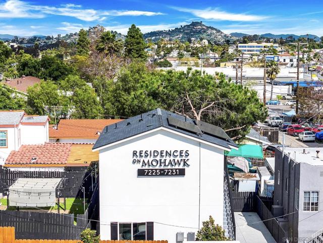 7229 Mohawk St, San Diego CA: https://media.crmls.org/mediaz/7ebc2c09-6816-44ab-96ea-b7b0705778ad.jpg