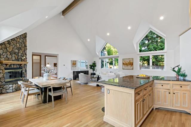 136 Finger Avenue, Redwood City CA: https://media.crmls.org/mediaz/7ebddd09-1bc7-48a2-a79e-4d5a708f7f78.jpg
