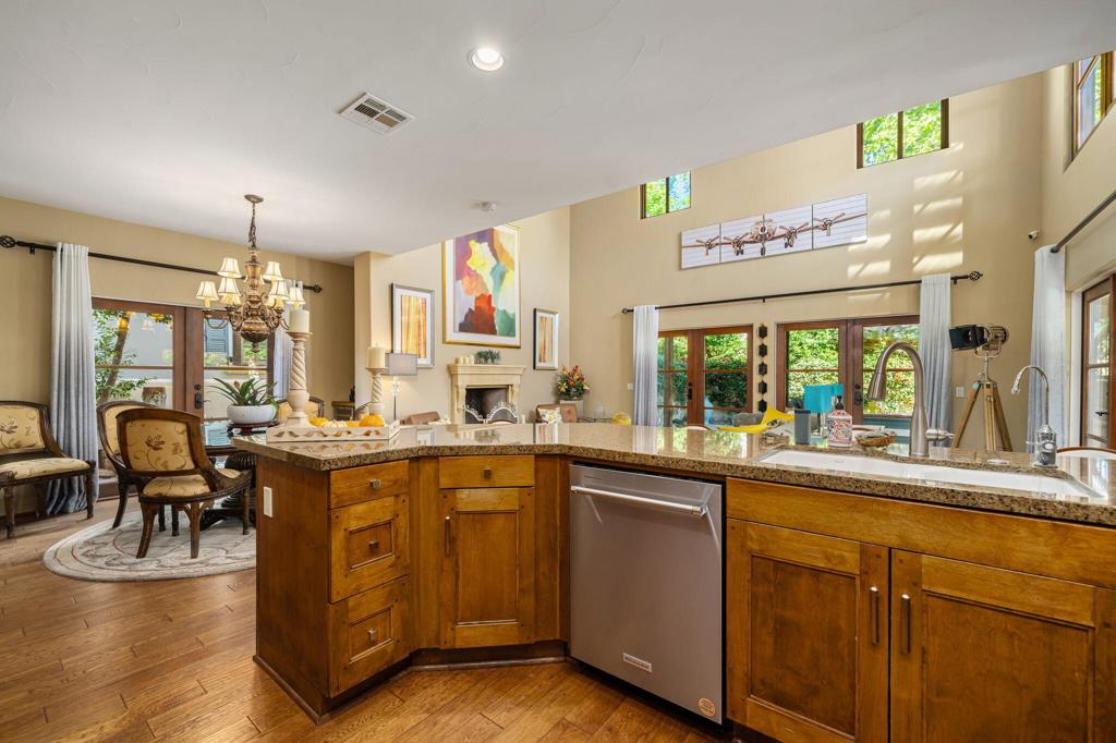 MLS #219138398DA image #7