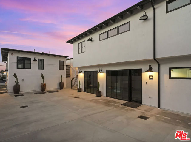 2519 Curtis Avenue, Redondo Beach, California 90278, ,Residential Income,Sold,Curtis,25539909