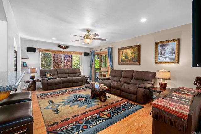 1338 Palomar, Escondido CA: https://media.crmls.org/mediaz/7ebf4066-7560-46da-8936-2e97229320fd.jpg