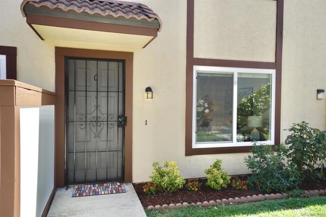 1570 Monterey Pine Dr, San Diego CA: https://media.crmls.org/mediaz/7ec020da-1268-4412-9ef2-9772cd3ba5af.jpg