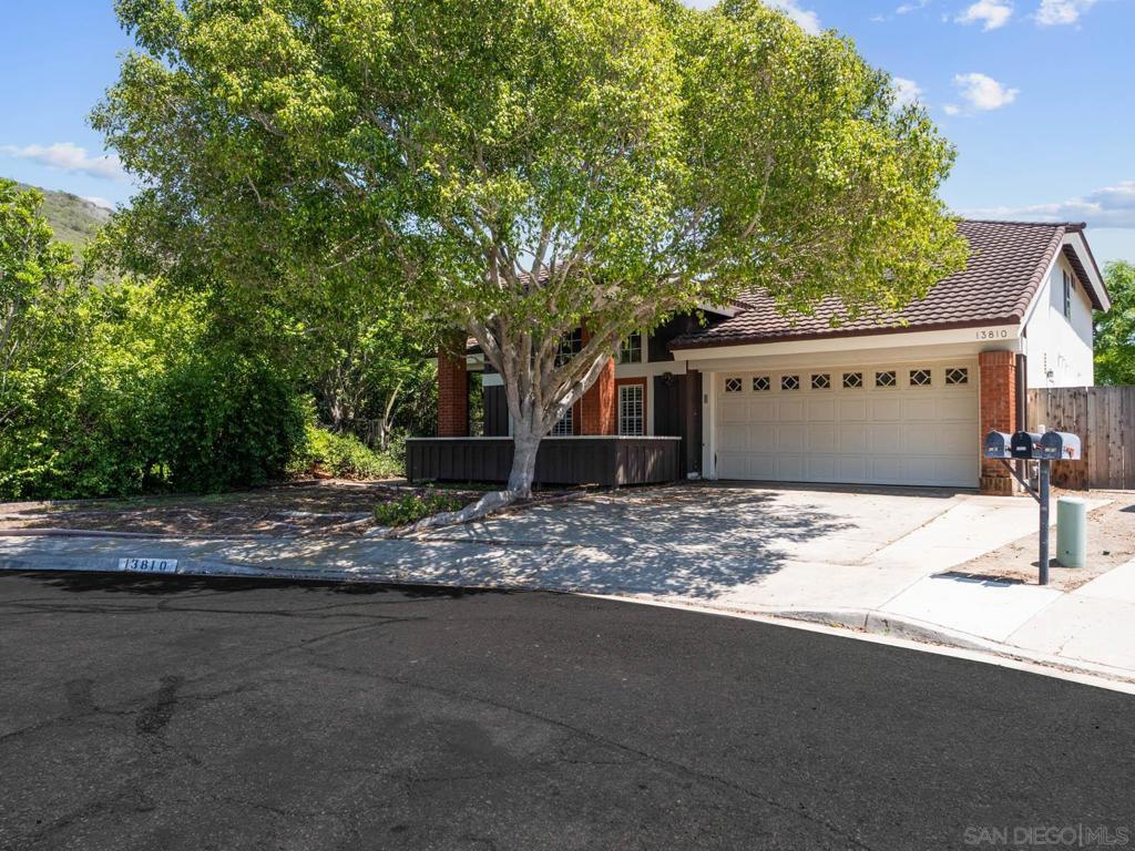 13810 Riverhead Ct