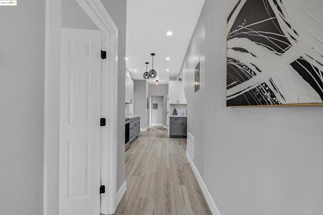 Image 7 of 49 For 2914 Stanton Street