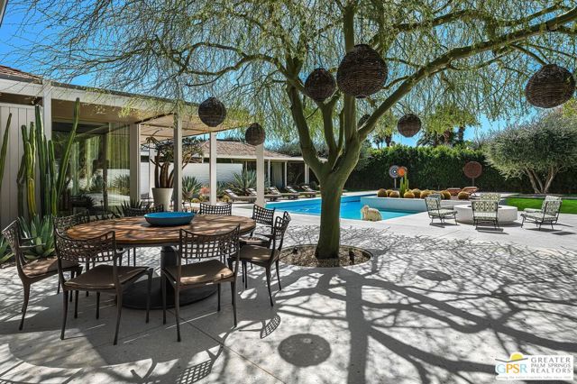 611 N Phillips Road, Palm Springs, CA 92262