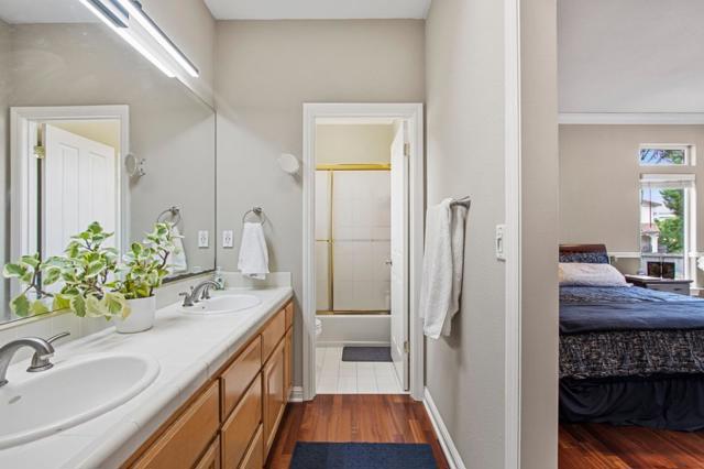 422 Montecito Avenue, El Granada CA: https://media.crmls.org/mediaz/7ec2e2da-67ca-4d47-9028-f1546b879a86.jpg