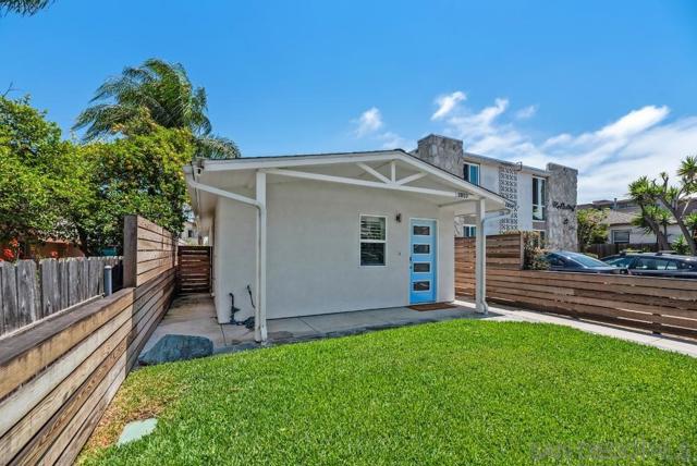 2057 Felspar St, San Diego CA: https://media.crmls.org/mediaz/7ec31255-05f5-417e-8105-6f4a18b813b4.jpg