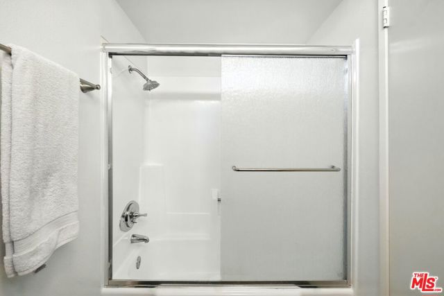 13012 Valleyheart Drive, Studio City CA: https://media.crmls.org/mediaz/7ec374da-4474-4e7d-b291-4e4b90424804.jpg