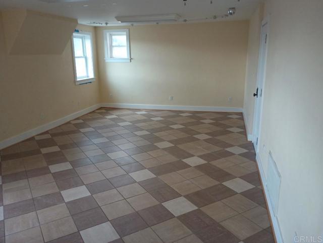 Image 23 of 27 For 3161 Shue Place