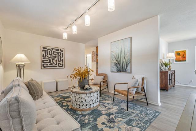 310 Clifton Road, Pacifica CA: https://media.crmls.org/mediaz/7ec5cbc9-0725-4f2d-9ecf-711d0b78b7f7.jpg