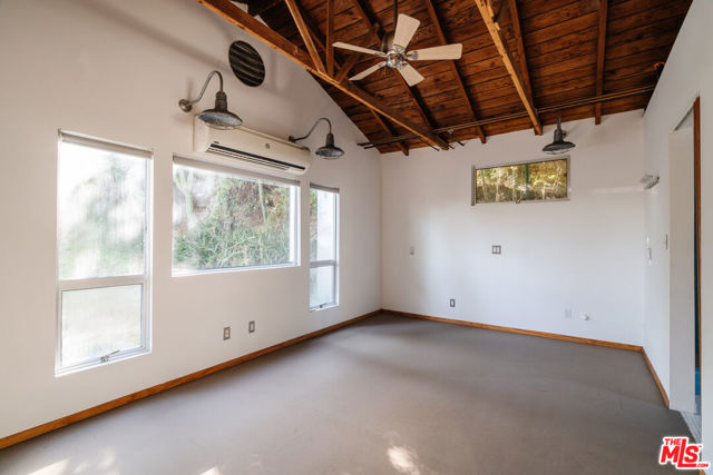 2300 Baxter Street, Los Angeles CA: https://media.crmls.org/mediaz/7ec5df15-e444-4528-bf0c-ad811dac1fe1.jpg