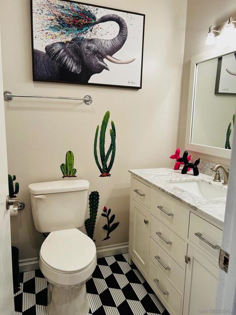 6135 Montecito Dr #5, Palm Springs, CA 92264