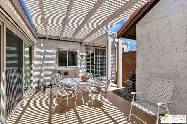 Image 20 of 31 For 2495 Miramonte Circle E