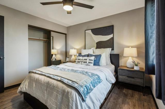 711 S Bayshore Boulevard, San Mateo CA: https://media.crmls.org/mediaz/7ecb59e5-3223-4b37-82c8-1c75492099b4.jpg