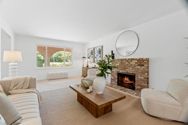 4198 Cherry Oaks Place, Palo Alto CA: https://media.crmls.org/mediaz/7ecc4a44-78a8-48fe-8fd6-5483a04264b9.jpg